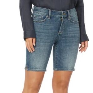 NYDJ Ella Denim Bermuda Shorts Size 8 High Rise Medium Wash Slit Hem Stretch